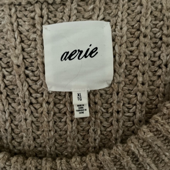 Aerie Chunky Knit Sweater in Brown - Picture 2 of 2